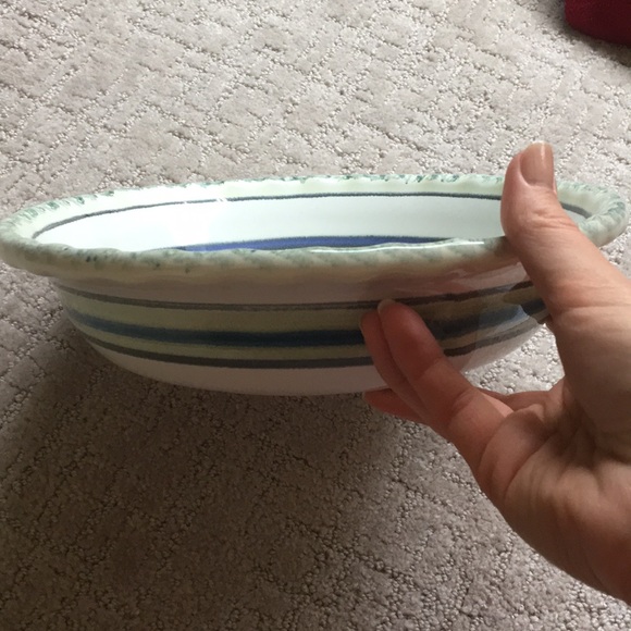 Iris pattern deep serving dish - Picture 3 of 3